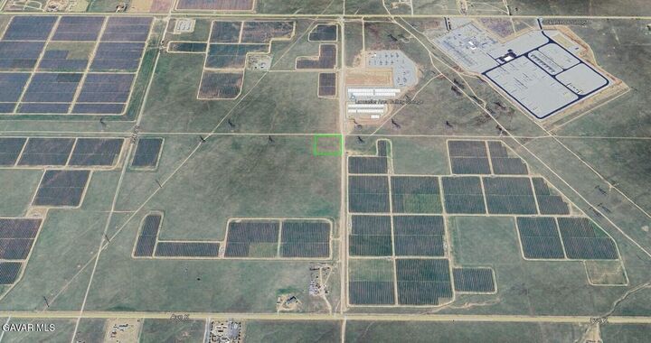 Property Photo:  Vic Avenue J8 100 Stw  CA 93536 