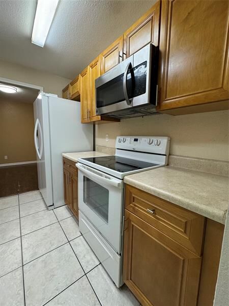 Property Photo: 2862 NW 55th Ave 2C FL 33313