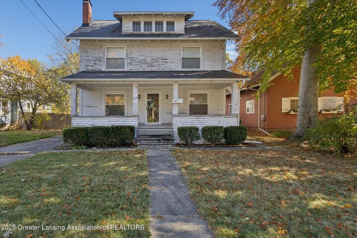 Property Photo: 820 Princeton Avenue MI 48915