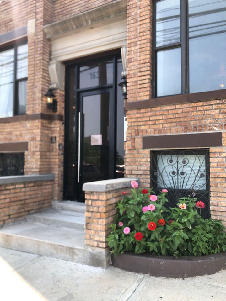 163 Baldwin Ave 5  Jc, Journal Square NJ 07306 photo
