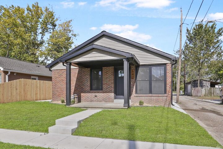 642 Jackson Avenue  Evansville IN 47713 photo