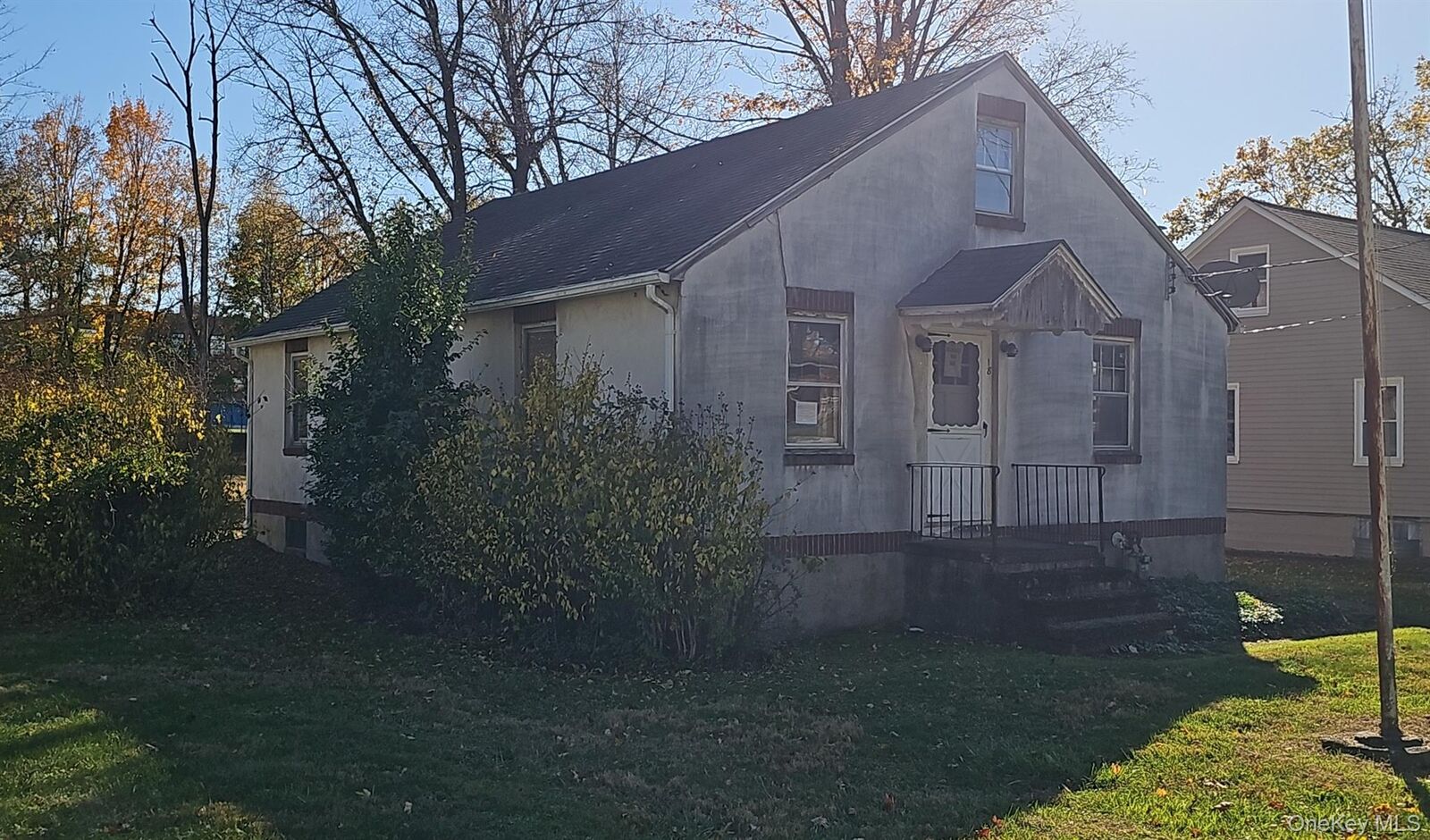 Property Photo:  18 Farries Avenue  NY 10921 