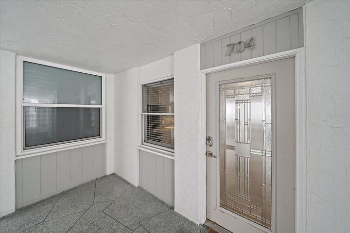 Property Photo:  1770 Benjamin Franklin Dr 704  FL 34236