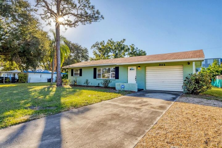 3112 52nd Avenue Drive W  Bradenton FL 34207 photo
