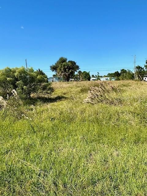 1610 Faust Drive  Englewood FL 34224 photo