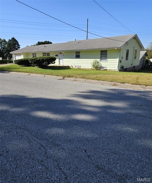 Property Photo: 4901 Wyaconda Street MO 63401