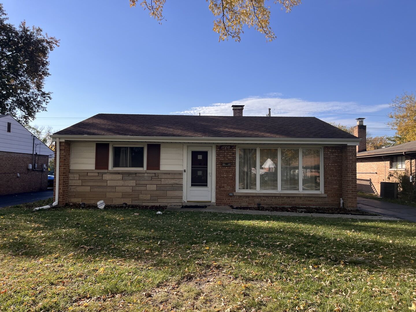 Property Photo: 17218 Park Avenue IL 60438