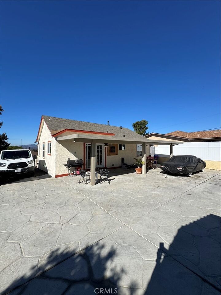Property Photo:  637 Iowa  CA 92028 