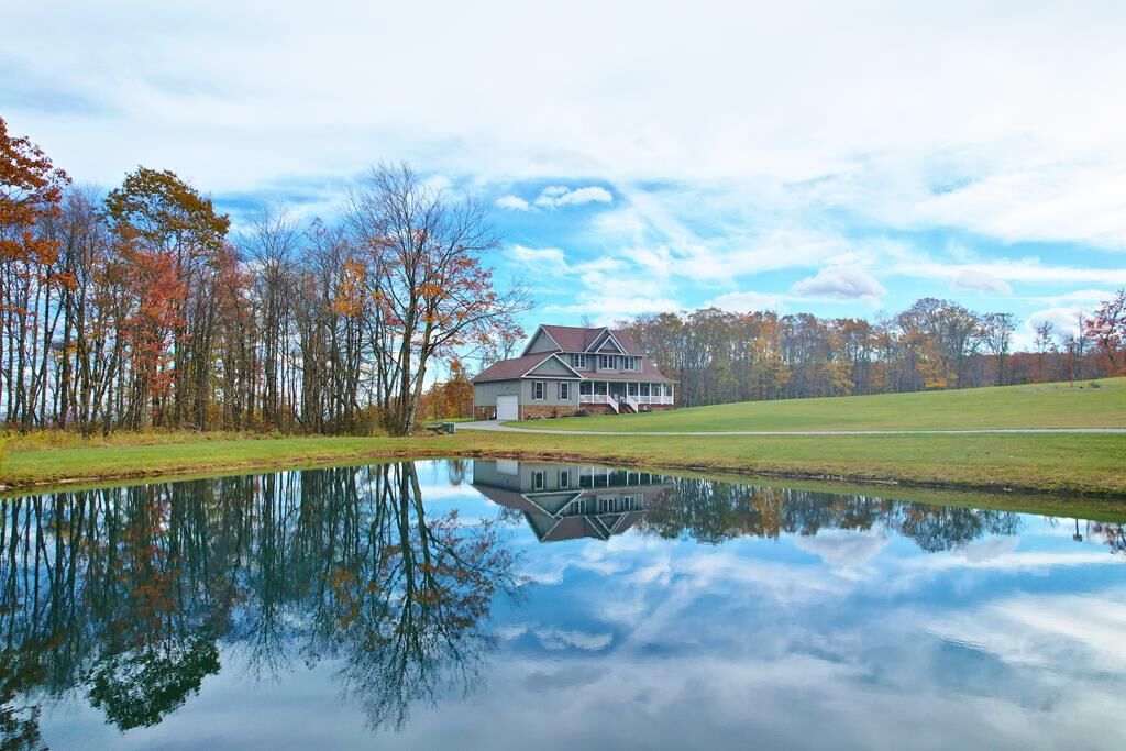 Property Photo: 1076 Ellison Ridge Road WV 25841