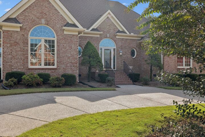 Property Photo: 201 Hidden Ct TN 37138