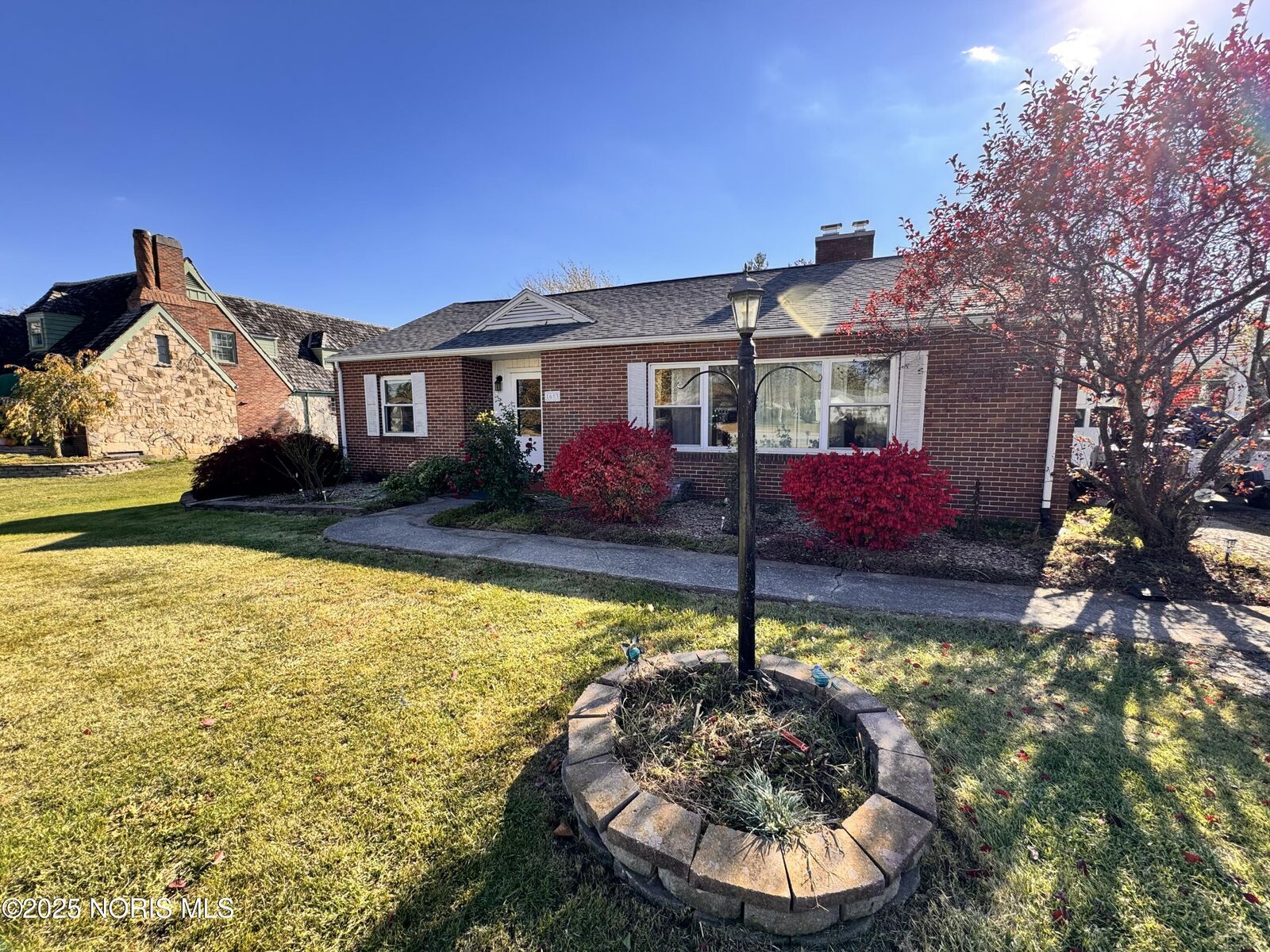 Property Photo:  1613 E 2nd Street  OH 43512 