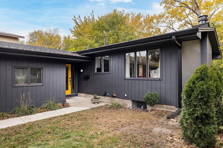 Property Photo: 409 8th Street SE MN 55414