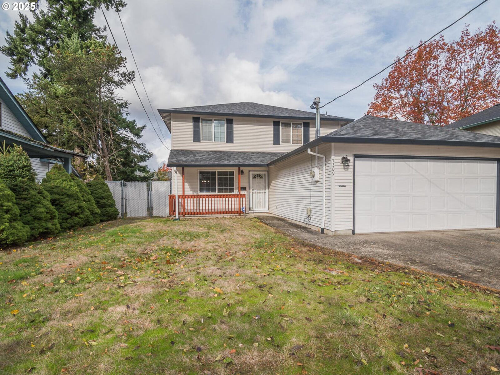 Property Photo: 7309 SE Holgate Blvd OR 97206