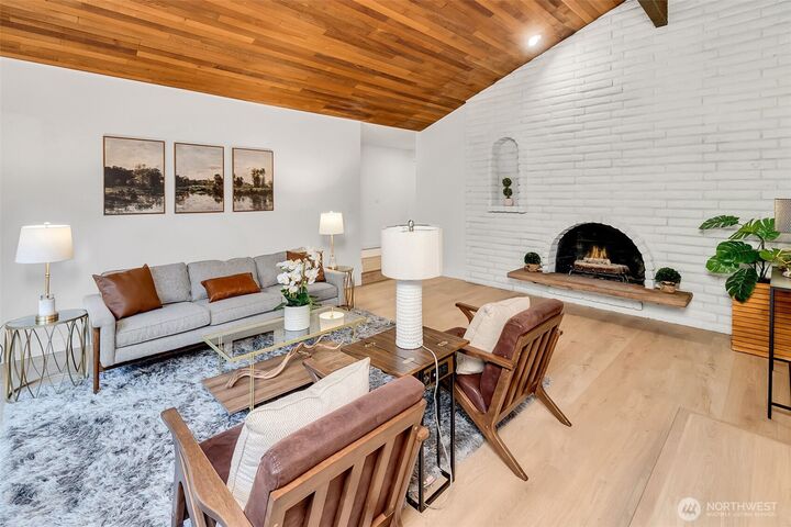 Property Photo: 16123 SE 146th Place WA 98059