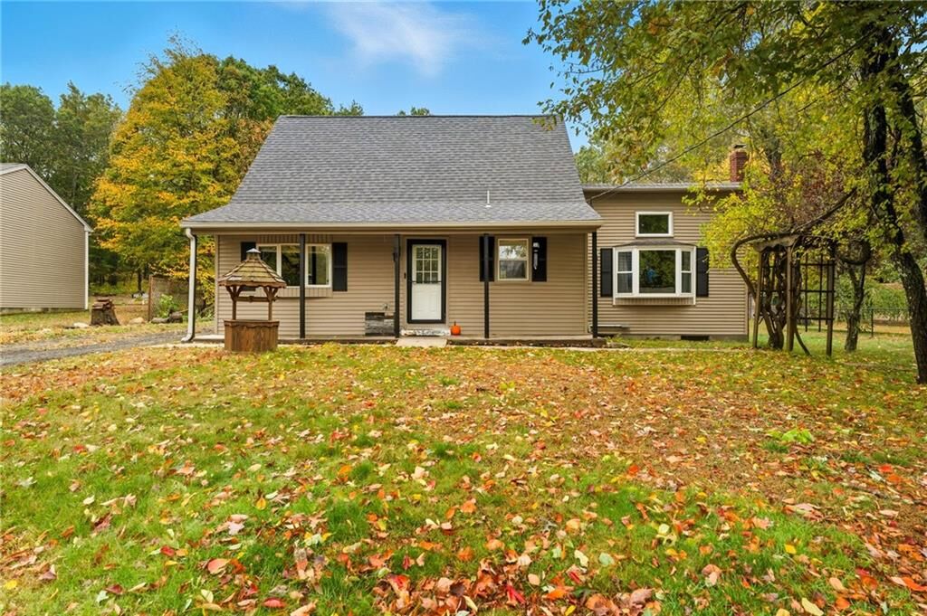 Property Photo:  75 Staghead Drive  RI 02859 