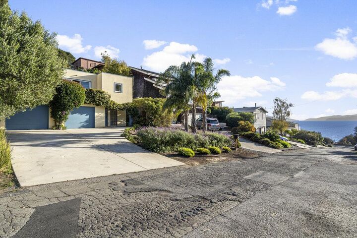 488 Western Drive  Point Richmond CA 94801 photo