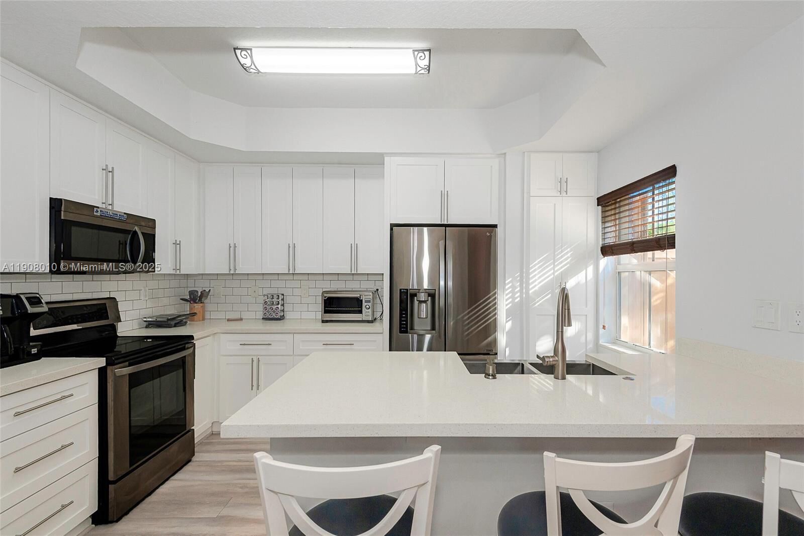 Property Photo:  1081 SW 143rd Ave 1205  FL 33027 