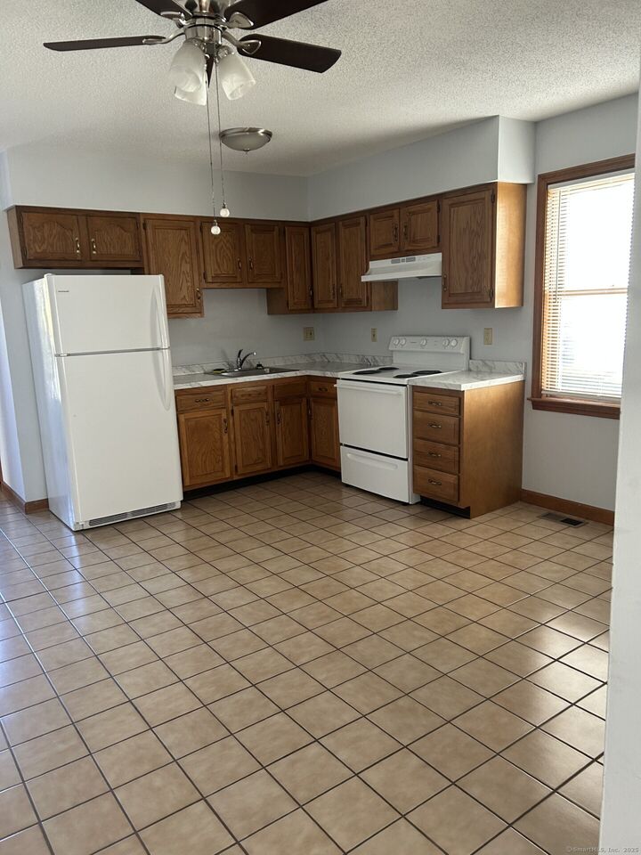 Property Photo: 176 North Cherry Street 1 CT 06492