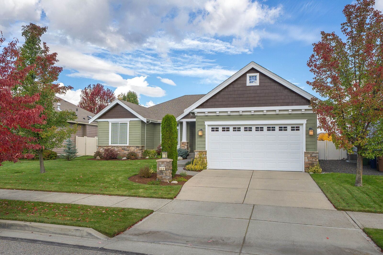 Property Photo:  1412 N River Ridge Blvd  WA 99224 