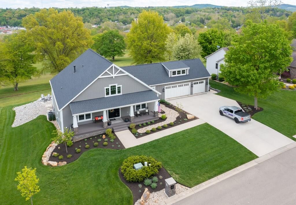 Property Photo:  15 Windsor Drive  OH 45601 