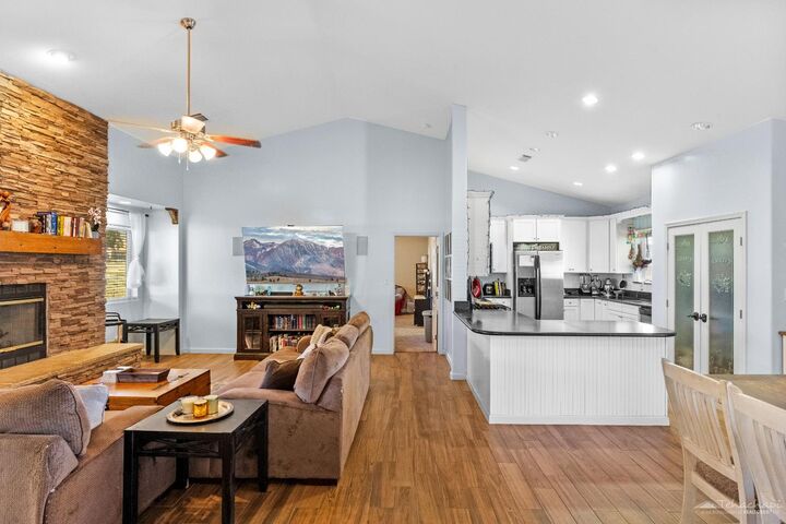 Property Photo:  17161 Bold Venture Drive  CA 93561 