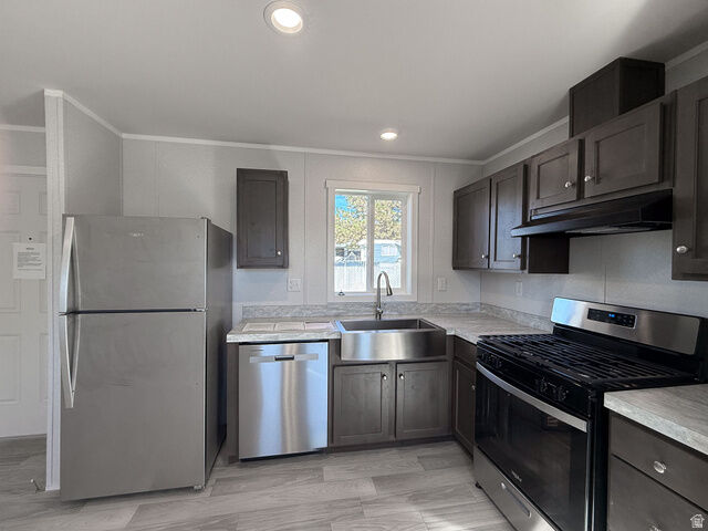 Property Photo:  203 Darlington Way  UT 84041 