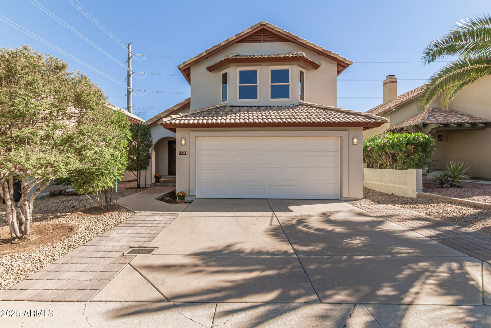 Property Photo:  18633 N 15th Place  AZ 85024 