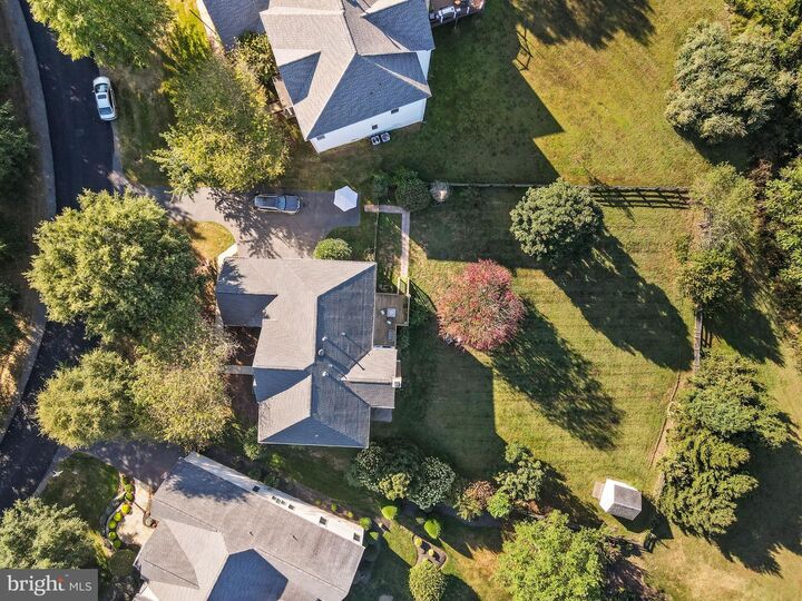 Property Photo:  24188 Spring Meadow Circle  VA 20105 