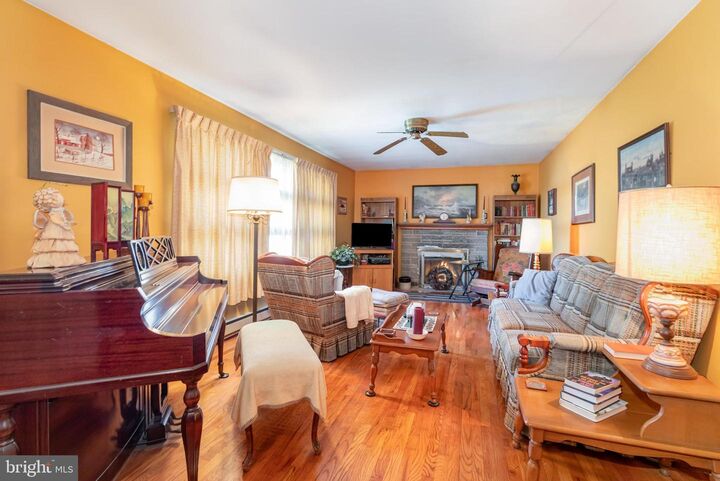 Property Photo: 710 Main Street PA 17113