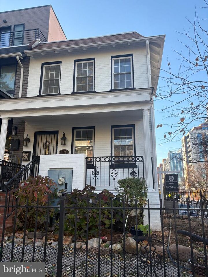 Property Photo: 1170 Abbey Place NE DC 20002