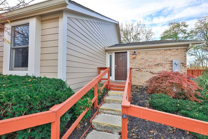 Property Photo: 11811 Vaukvalley Lane OH 45249