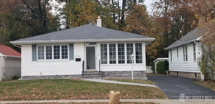 Property Photo: 1008 Main Street NJ 08863