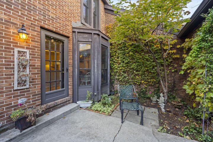 Property Photo: 4781 Coach Road OH 43220