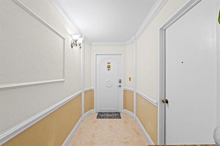 Property Photo: 4100 Galt Ocean Dr 414 FL 33308