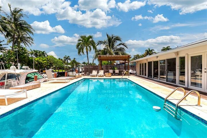 1704 SW 4th Ct  Fort Lauderdale FL 33312 photo