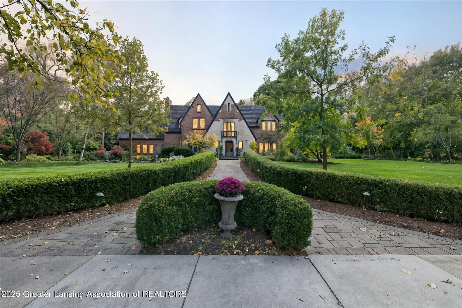 Property Photo:  728 Audubon Road  MI 48823 