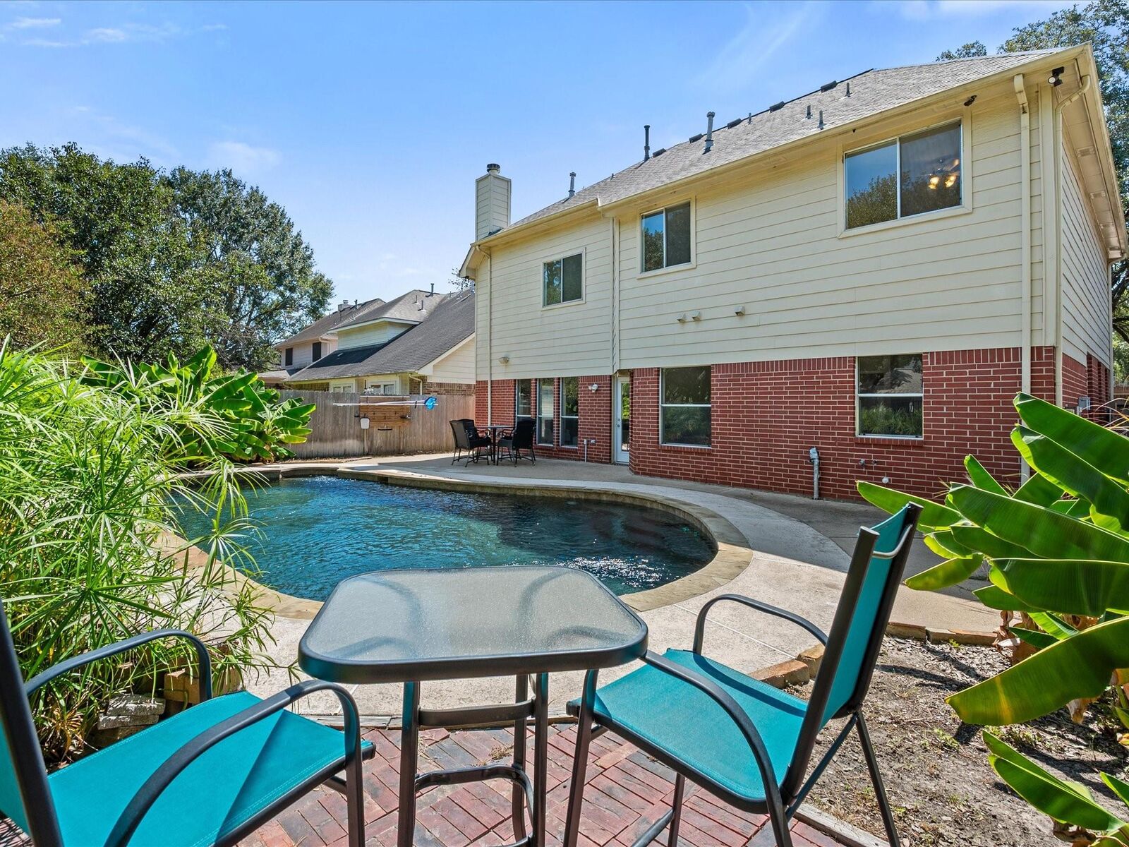 Property Photo: 15242 Shapiro Springs Lane TX 77095