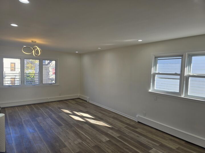 Property Photo:  157 Neptune Ave 2  NJ 07305 