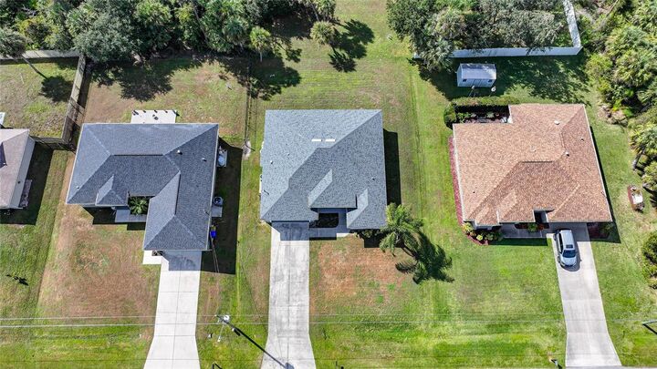 Property Photo:  1647 Squaw Lane  FL 34286 