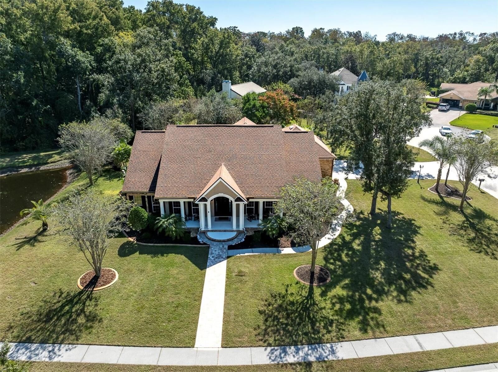 Property Photo:  11602 Lakeview Drive  FL 34654 