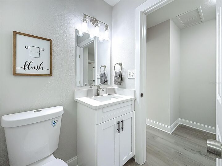 Property Photo: 6532 30th Street N FL 33702