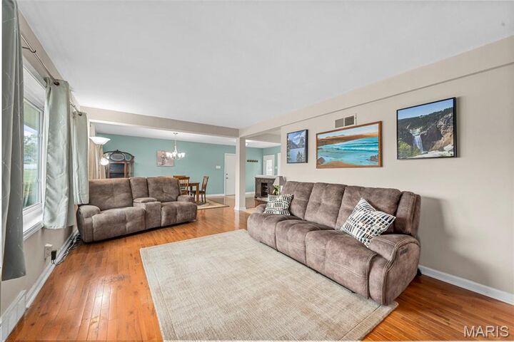 Property Photo: 10915 Vargas Drive MO 63123