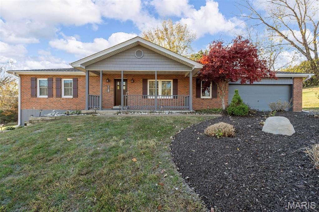 Property Photo:  4095 Montgomery Lane  MO 63069 