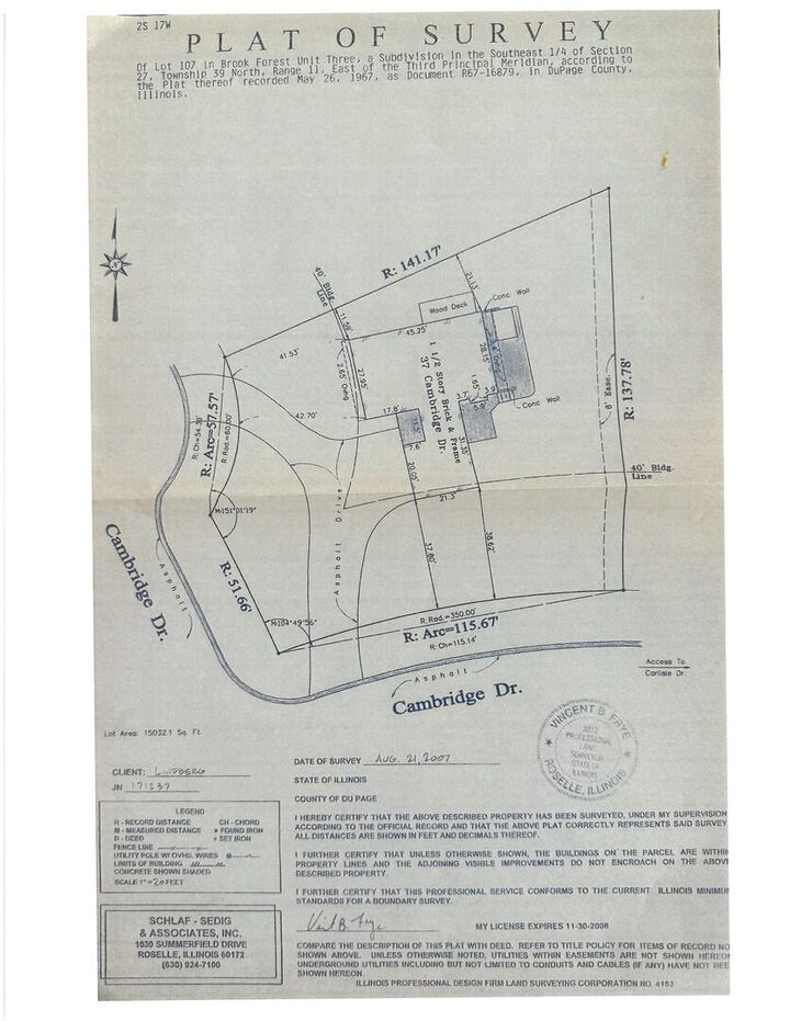 Property Photo: 37 E Cambridge Drive IL 60523