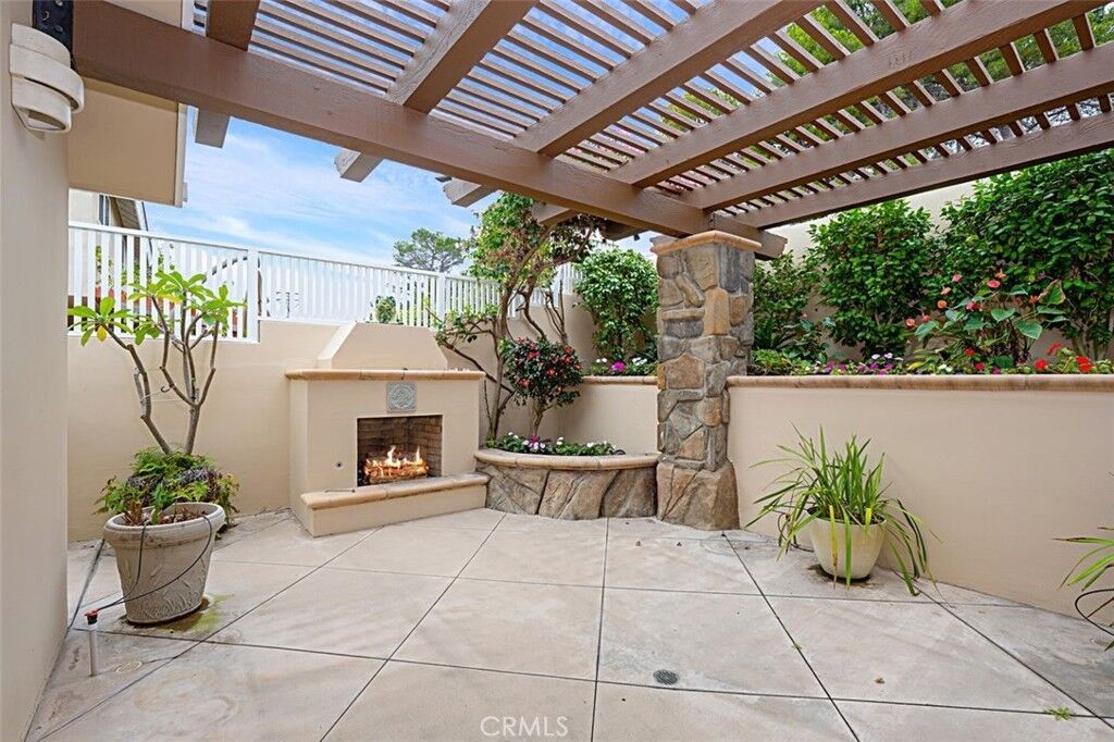 Property Photo:  19331 Tomlee Avenue  CA 90503 