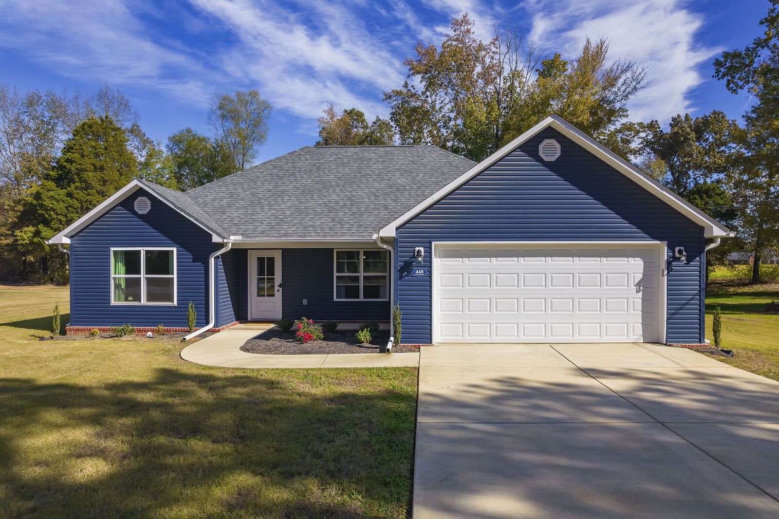 Property Photo: 448 Old Jackson Rd TN 38340