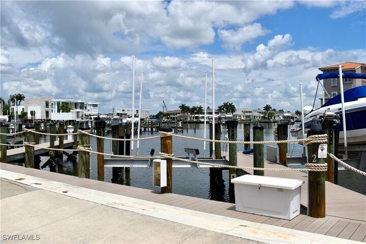 Property Photo: 4090 Gulf Shore Boulevard N FL 34103