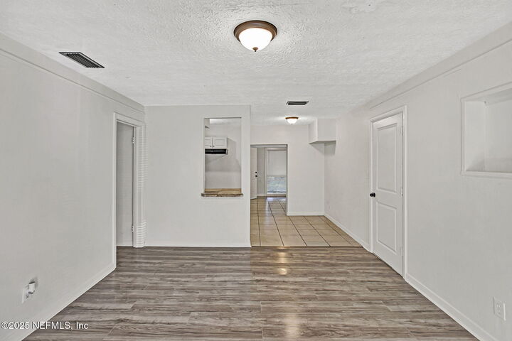 Property Photo:  6453 Burgundy Road S  FL 32210 