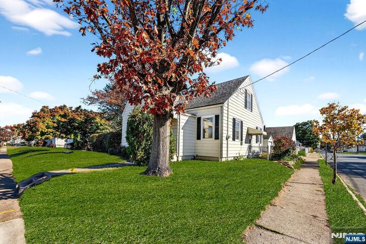 Property Photo: 80 Barricklo Street NJ 08610