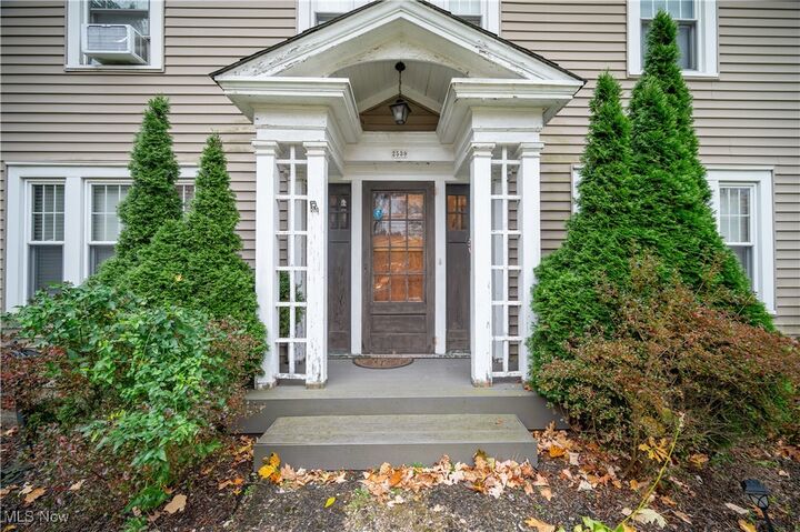 Property Photo:  2539 Mount Vernon Avenue  OH 44502 